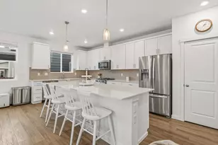 4933 88th Dr NE, Marysville, WA 98270 - Photo 9