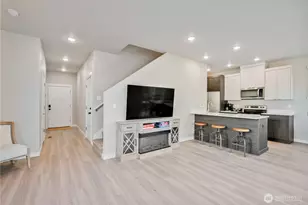 109 Hill Dr, Cathlamet, WA 98612 - Photo 9