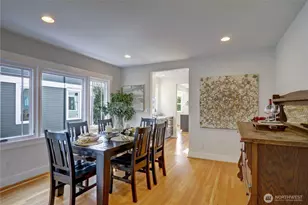 1611 10th Ave W, Seattle, WA 98119 - Photo 9