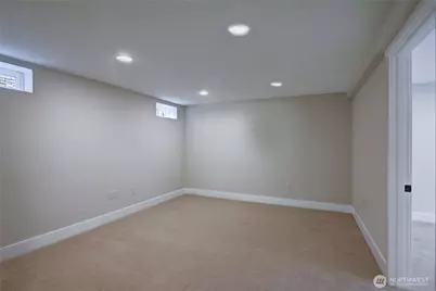 1611 10th Avenue W #1, Seattle, WA 98119 - Photo 33