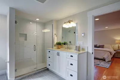 1611 10th Avenue W #1, Seattle, WA 98119 - Photo 21