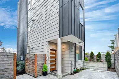 4517 B Sunnyside Avenue N, Seattle, WA 98103 - Photo 1