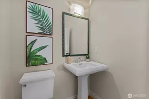 2129 204th Pl NE, Sammamish, WA 98074 - Photo 17