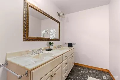 14808 84th Avenue NE, Kenmore, WA 98028 - Photo 17