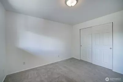 747 75th Street SE #B203, Everett, WA 98203 - Photo 9