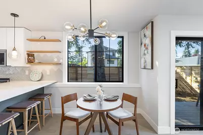 10717 2nd Avenue NW, Seattle, WA 98177 - Photo 5