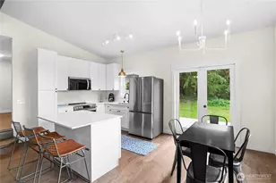 940 Hoppy Trail Way, Camano Island, WA 98282 - Photo 11