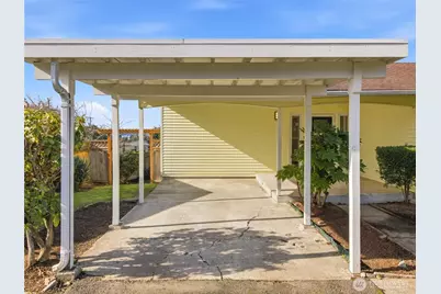 24905 21st Avenue S, Kent, WA 98032 - Photo 3