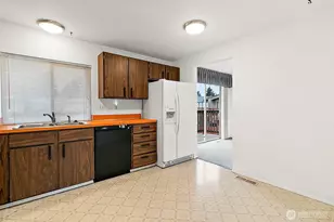 2115 Whitman Ave NE, Renton, WA 98059 - Photo 15