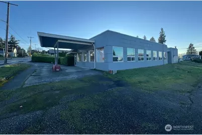 625 N 4th Street #3, Mount Vernon, WA 98273 - Photo 1