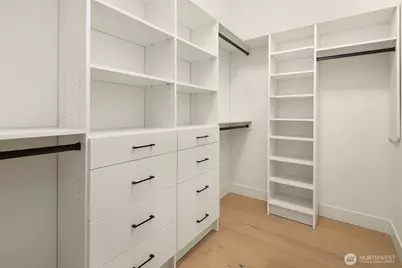 822 165th Avenue NE, Bellevue, WA 98008 - Photo 19