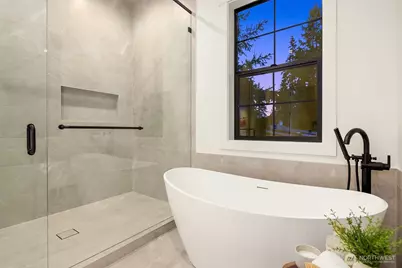 822 165th Avenue NE, Bellevue, WA 98008 - Photo 21