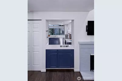 15120 Sunwood Boulevard #OO11, Seattle, WA 98188 - Photo 5