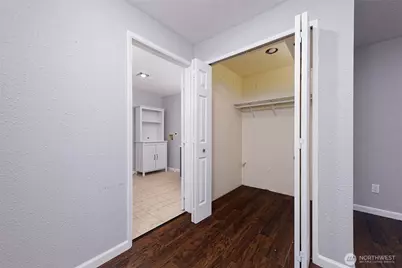 15120 Sunwood Boulevard #OO11, Seattle, WA 98188 - Photo 27