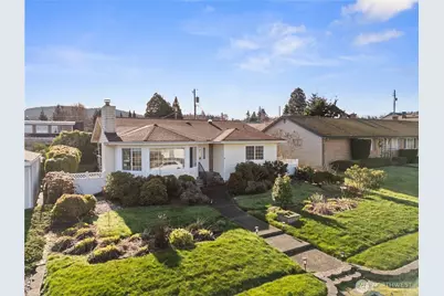 1205 35th Street, Anacortes, WA 98221 - Photo 35