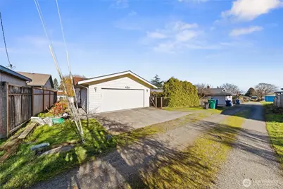 1205 35th Street, Anacortes, WA 98221 - Photo 27