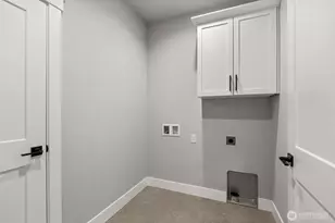 7864 Beach Dr E, Port Orchard, WA 98366 - Photo 29