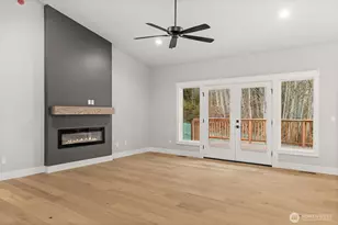 7864 Beach Dr E, Port Orchard, WA 98366 - Photo 5