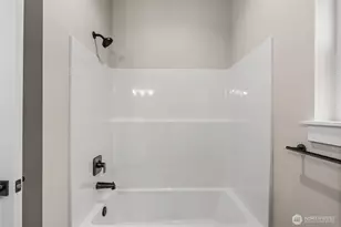 7864 Beach Dr E, Port Orchard, WA 98366 - Photo 19