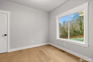 7864 Beach Dr E, Port Orchard, WA 98366 - Photo 11