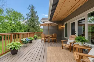 7864 Beach Dr E, Port Orchard, WA 98366 - Photo 27