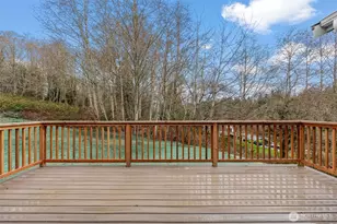7864 Beach Dr E, Port Orchard, WA 98366 - Photo 29