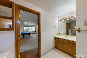 2115 Fairway Ln, Oak Harbor, WA 98277 - Photo 33