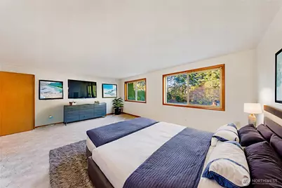 2115 Fairway Lane, Oak Harbor, WA 98277 - Photo 9