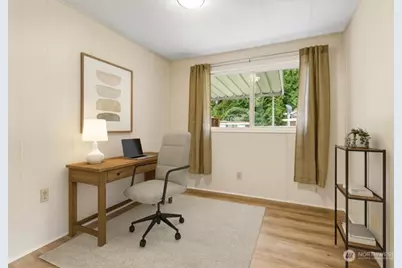 11330 E Riverside Drive #7, Bothell, WA 98011 - Photo 17