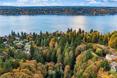 13530 62nd Avenue NE, Kirkland, WA 98034 - Photo 1