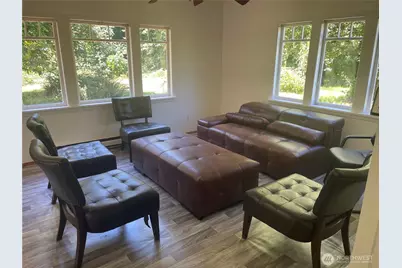 20410 SE 8th Street, Sammamish, WA 98074 - Photo 3