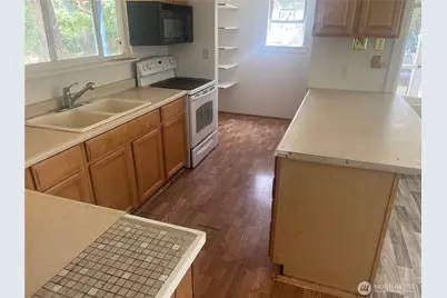 20410 SE 8th Street, Sammamish, WA 98074 - Photo 11