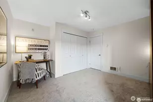 120 NW 39th St, Seattle, WA 98107 - Photo 19