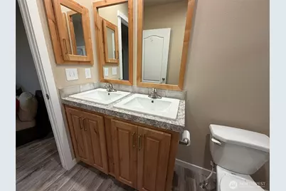 2010 Broadway Avenue #20, Hoquiam, WA 98550 - Photo 29