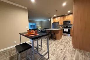 2010 Broadway Ave, Hoquiam, WA 98550 - Photo 9