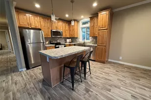 2010 Broadway Ave, Hoquiam, WA 98550 - Photo 7