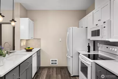 22495 SE 37th Terrace #1391, Issaquah, WA 98029 - Photo 15