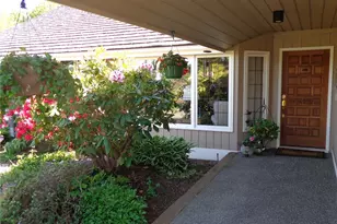 2460 215th Pl SW, Brier, WA 98036 - Photo 3