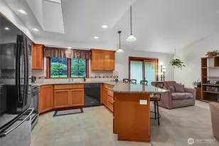 2460 215th Pl SW, Brier, WA 98036 - Photo 11