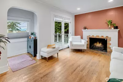 2726 50th Avenue SW, Seattle, WA 98116 - Photo 9