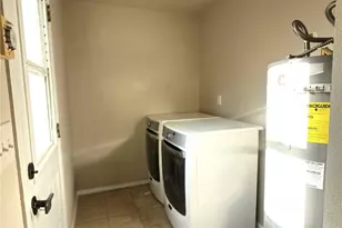 21 E Vashon Pl, Shelton, WA 98584 - Photo 11