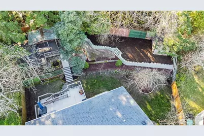 405 Falcon Court NE, Bremerton, WA 98311 - Photo 27