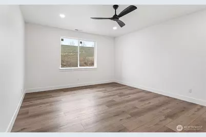 114 Vineyard View Lane, Yakima, WA 98901 - Photo 17