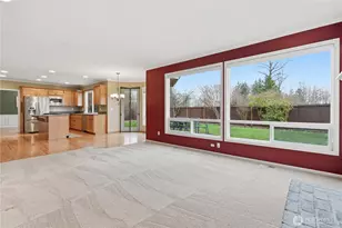 1748 268th Pl SE, Sammamish, WA 98075 - Photo 13