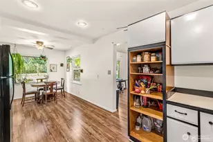 615 SW Camano Dr, Camano Island, WA 98282 - Photo 15