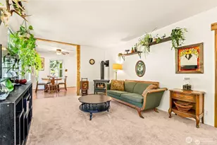 615 SW Camano Dr, Camano Island, WA 98282 - Photo 5