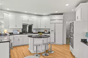 8457 Smugglers Cove Ln, Mukilteo, WA 98275 - Photo 11