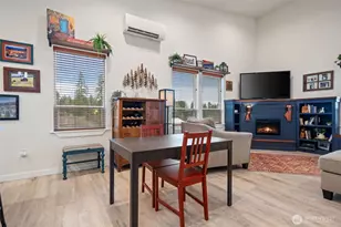 17 E Sellegren Rd, Allyn, WA 98524 - Photo 9