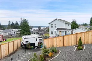 17 E Sellegren Rd, Allyn, WA 98524 - Photo 35