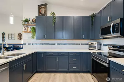 17 E Sellegren Road, Allyn, WA 98524 - Photo 21